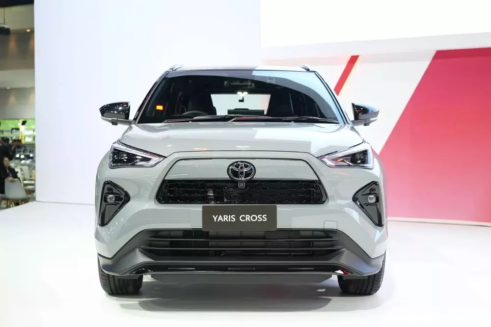 Toyota Yaris Cross Nightshade sở hữu lưới tản nhiệt mới