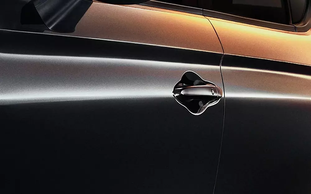 Tay nắm cửa của Honda City The Black Outshine