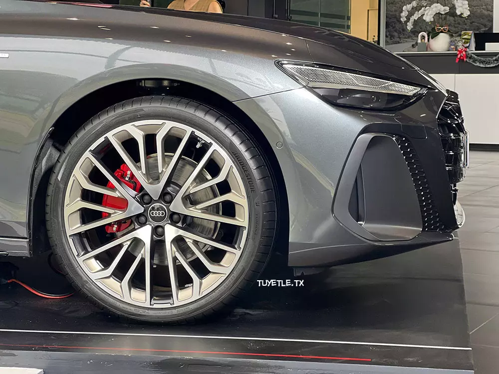 Mâm hợp kim 19 inch của Audi A6 