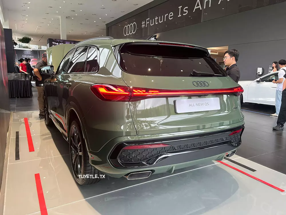Audi Q5 2026 sở hữu đèn hậu OLED