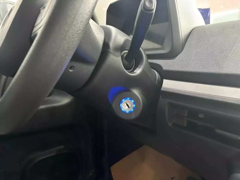 VinFast Minio Green chỉ được trang bị chìa khóa chỉnh cơ