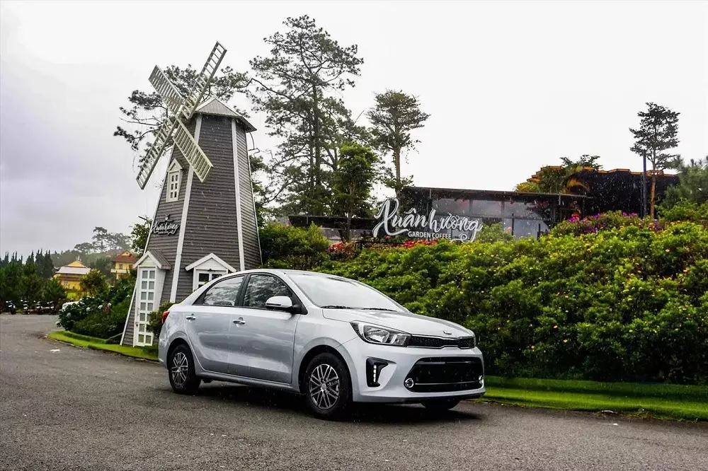 Kia Soluto Kia Soluto