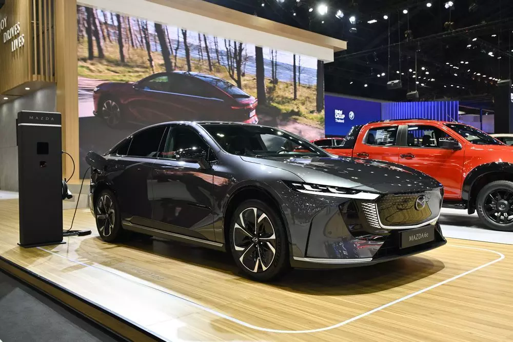 Mazda 6e có kích thước lớn hơn Mazda6