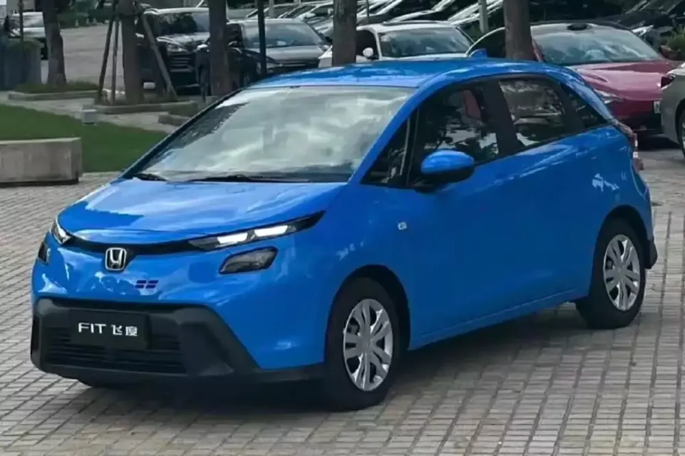 Xe từng bán ở Việt Nam Honda Jazz lộ diện phiên bản mới