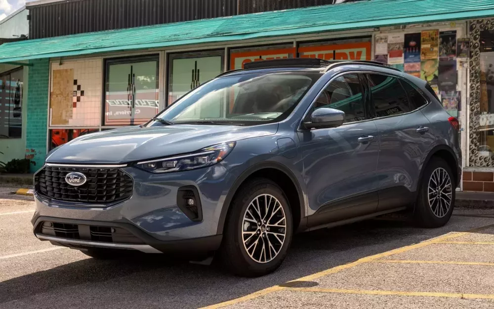 Ford khai tử mẫu SUV ăn khách Escape, đại lý không hài lòng. Ford khai tử mẫu SUV ăn khách Escape, đại lý không hài lòng.