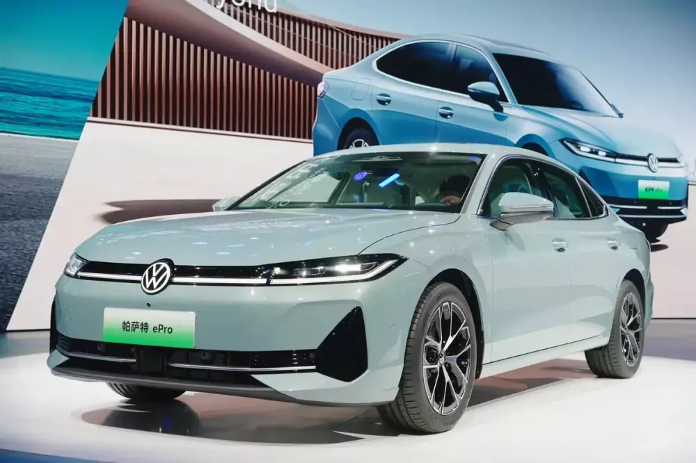 Volkswagen Passat ePro có kích thước khá lớn Volkswagen Passat ePro có kích thước khá lớn