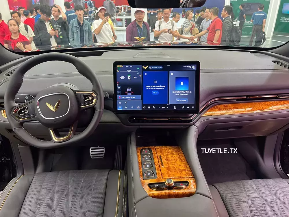 Khoang lái của VinFast Lạc Hồng 900 LX Khoang lái của VinFast Lạc Hồng 900 LX