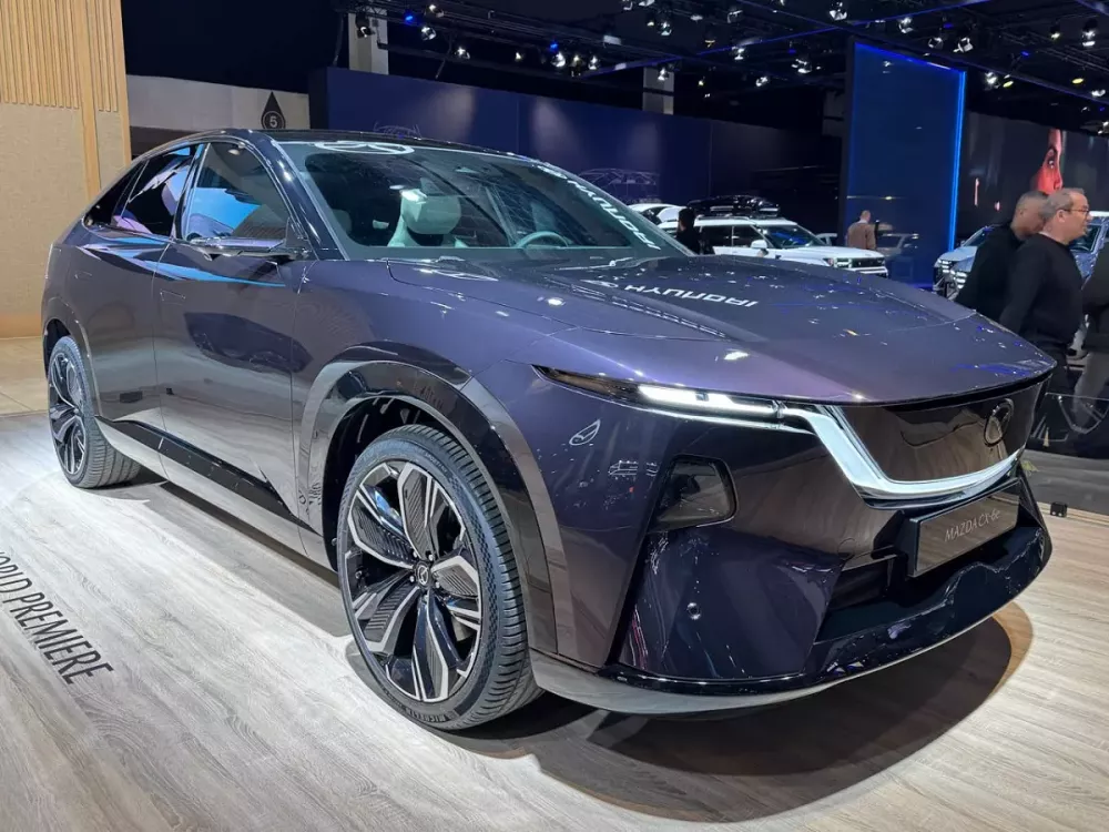 Mazda CX-6e sở hữu trang bị an toàn đầy đủ