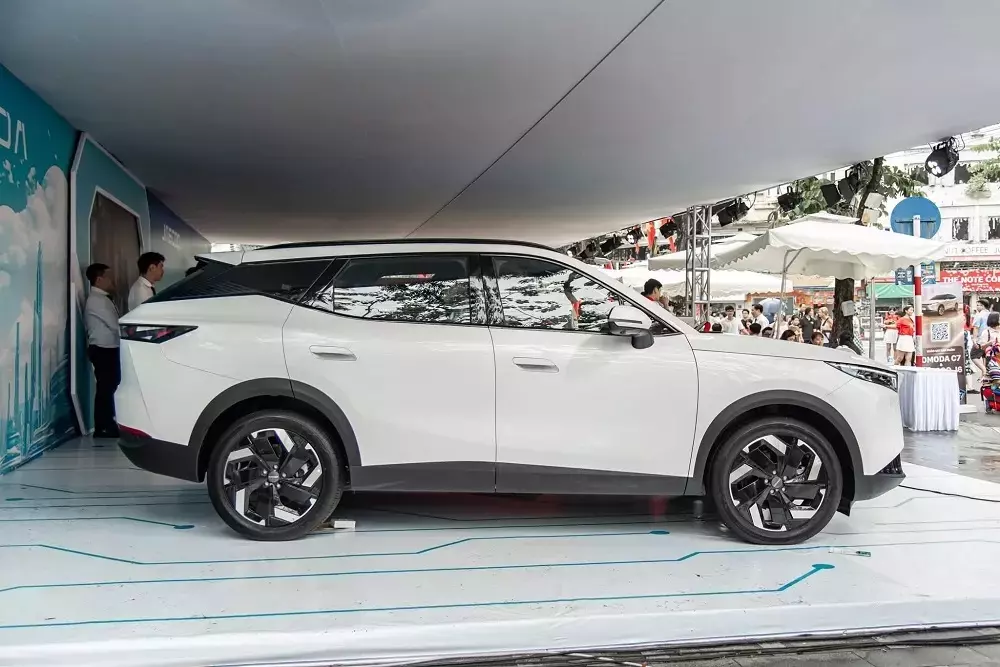 Omoda C7 dùng vành 19 inch