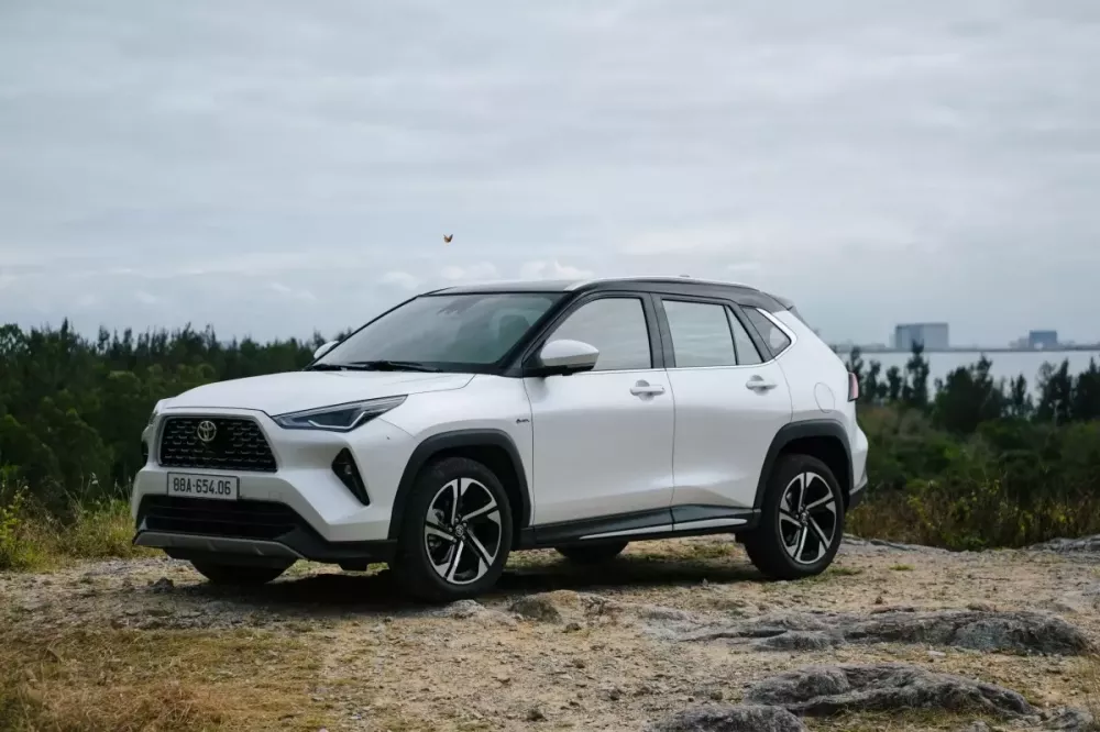 Toyota Việt Nam giảm giá niêm yết cho hàng loạt mẫu xe, cao nhất lên đến 200 triệu đồng