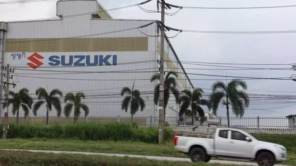 Suzuki dừng sản xuất ô tô tại Thái Lan, bán nhà máy cho Ford Suzuki dừng sản xuất ô tô tại Thái Lan, bán nhà máy cho Ford