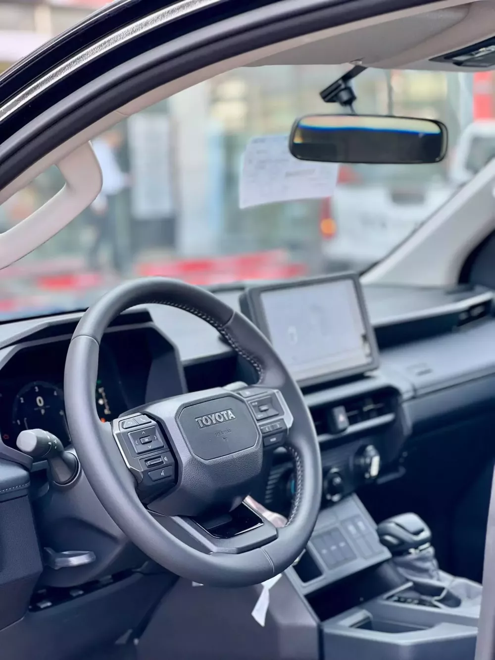 Khoang lái của Toyota Hilux 2026