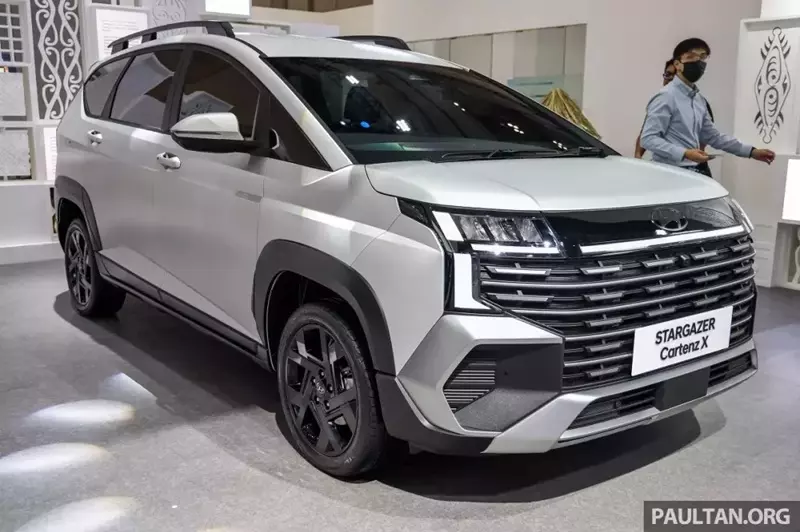 Hyundai Stargazer Cartenz X ở thị trường Indonesia Hyundai Stargazer Cartenz X ở thị trường Indonesia