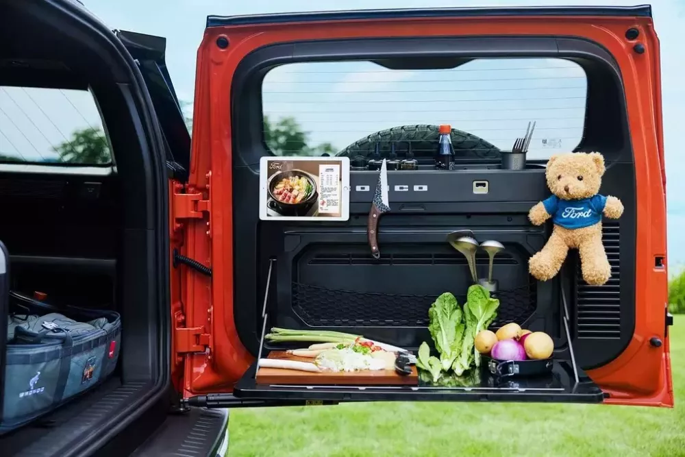 Ford Bronco Basecamp nhắm đến đối tượng khách hàng thích dã ngoại Ford Bronco Basecamp nhắm đến đối tượng khách hàng thích dã ngoại