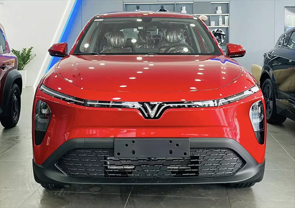 Giá xe VinFast VF MPV 7 khởi điểm từ 819 triệu đồng