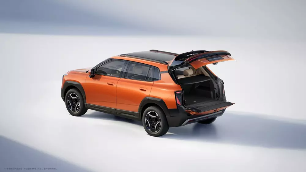 Dongfeng Vigo được trang bị cửa cốp chia đôi