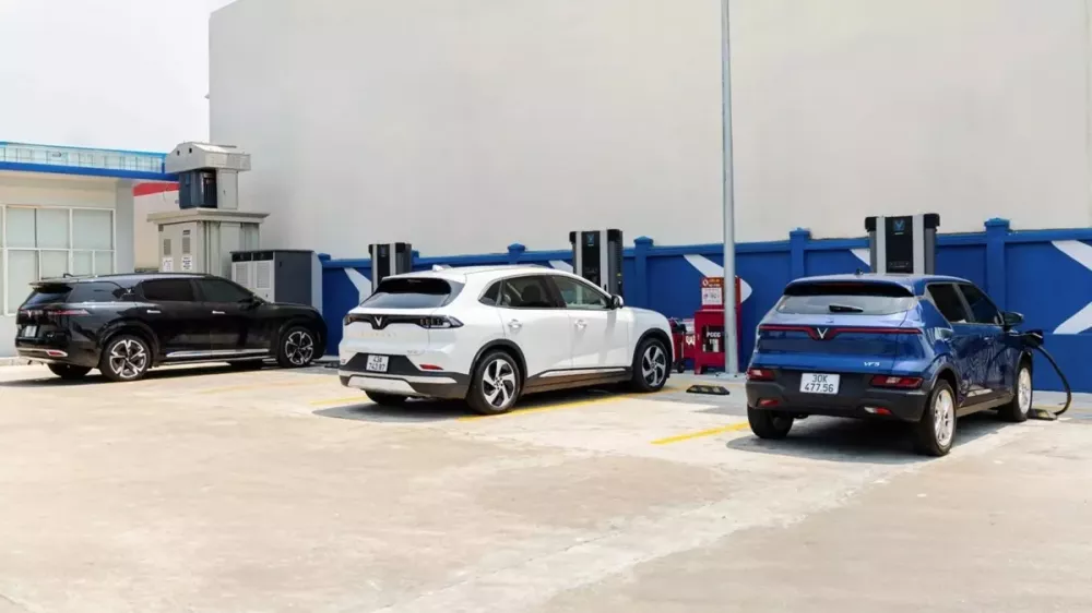 Không phải hết năm 2028 mà xe điện VinFast được miễn phí sạc đến tháng 2/2029