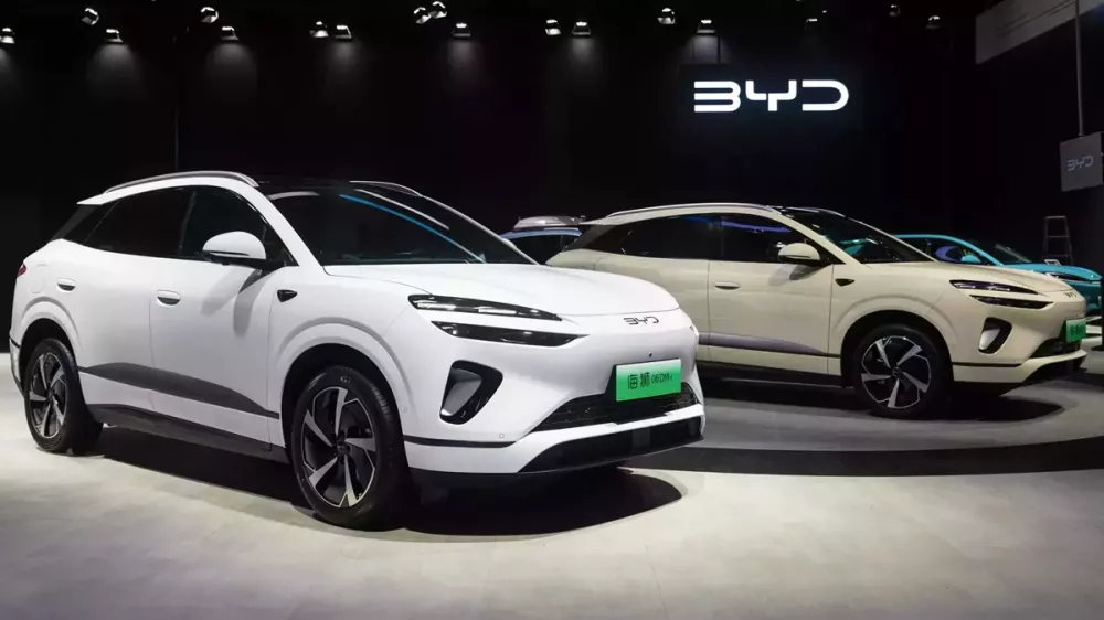 Cơn sốt xe điện tại Trung Quốc đang hạ nhiệt, các ông lớn bắt đầu “ngấm đòn”