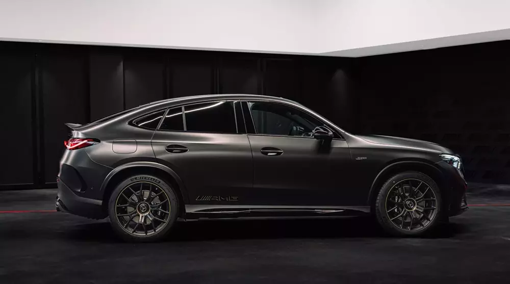 Mercedes-AMG GLC 53 2026 phiên bản coupe