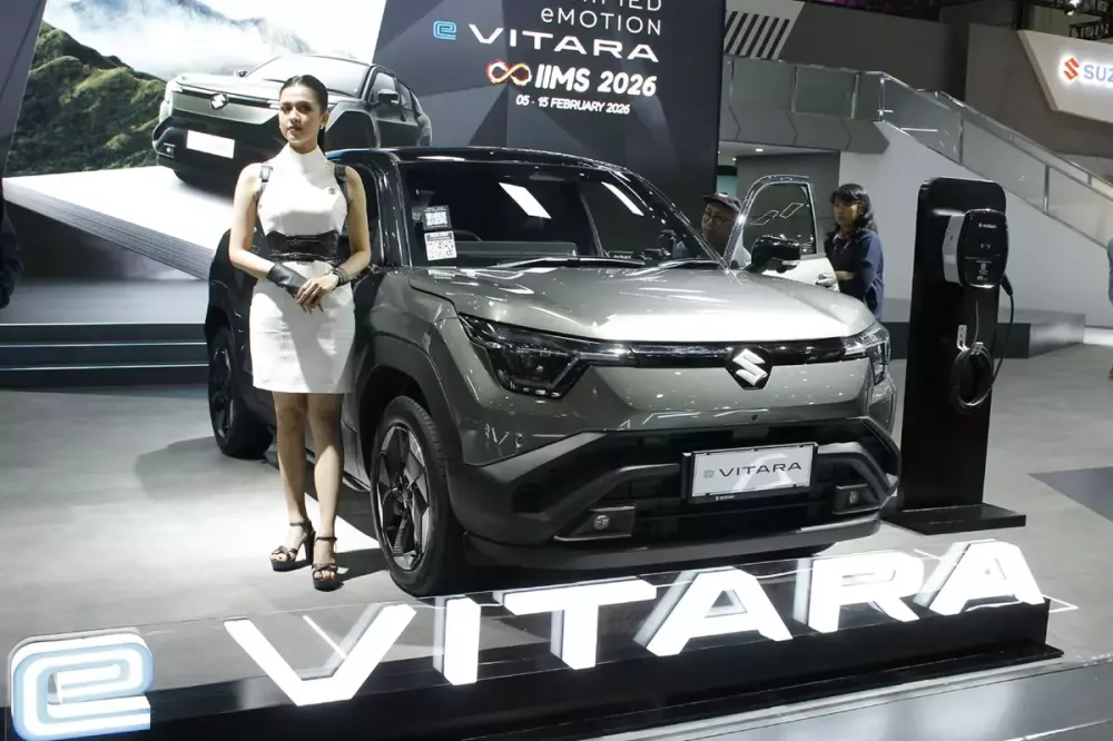 SUV cỡ B Suzuki e Vitara chính thức được bán tại Đông Nam Á với giá gây tranh cãi