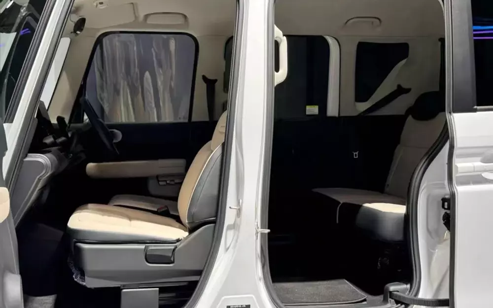 2 hàng ghế của BYD Racco 2 hàng ghế của BYD Racco