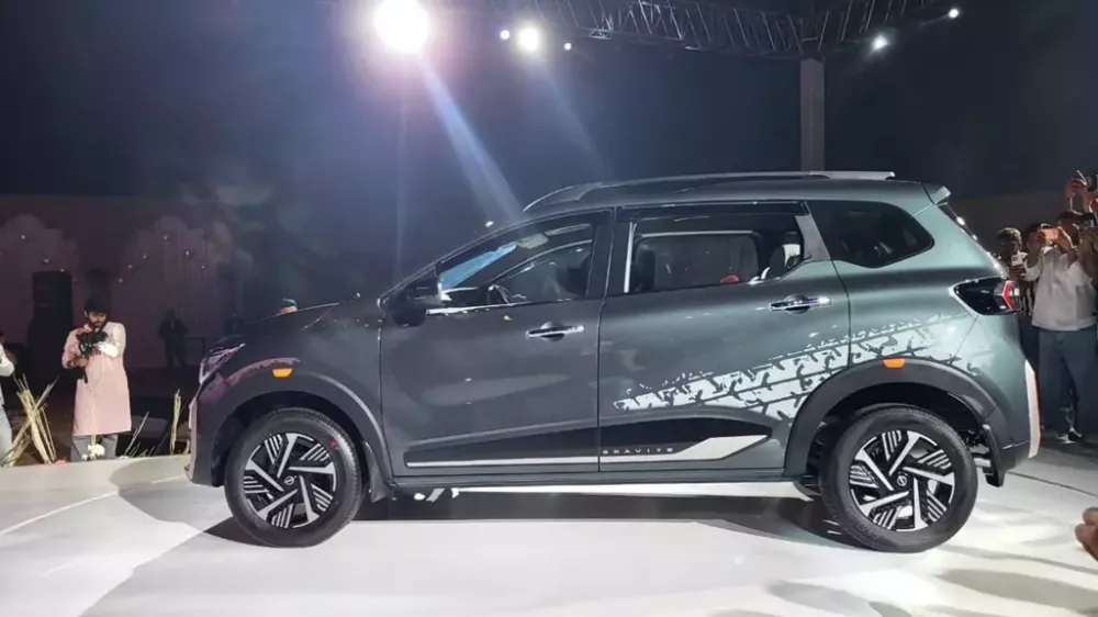 Nissan Gravite có kích thước nhỏ hơn Mitsubishi Xpander