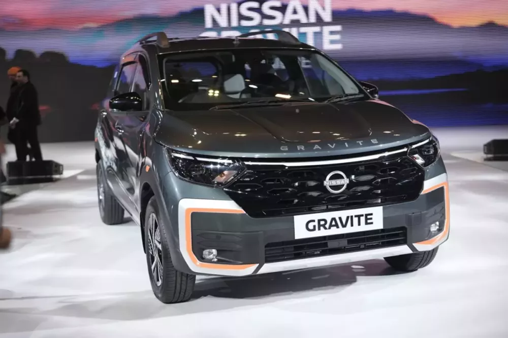 Nissan Gravite là anh em của Renault Triber nhưng thiết kế khác biệt