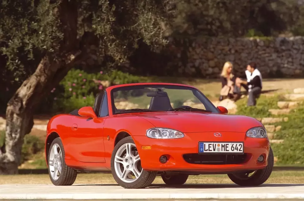 Mazda MX-5 thế hệ NB