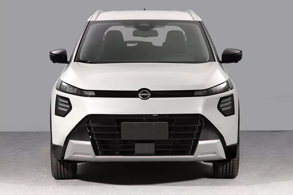 Nissan Kicks 2026 sở hữu thiết kế đầu xe mới.