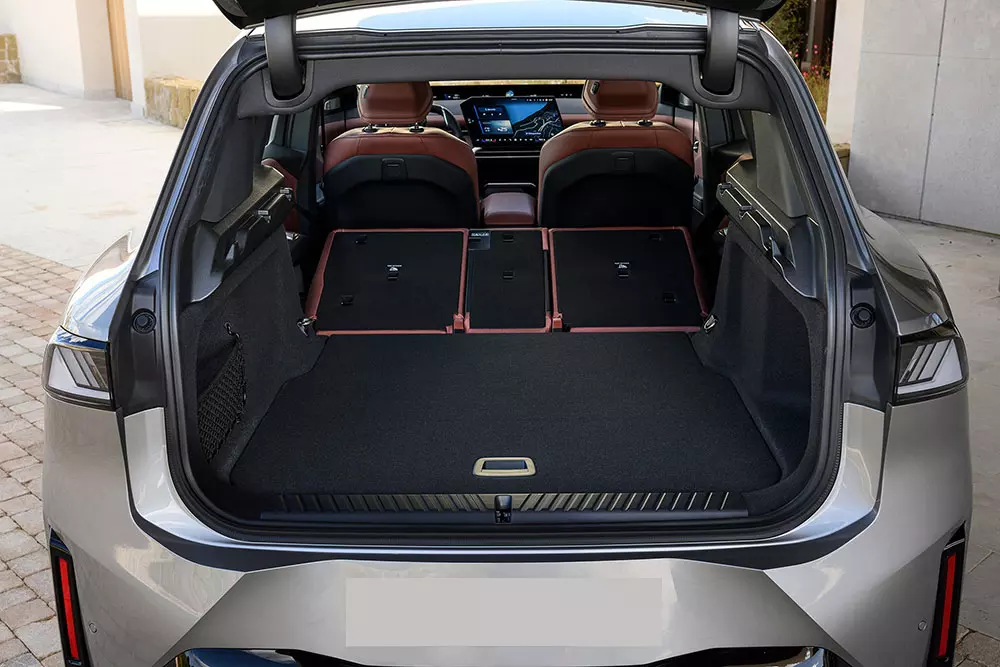 Khoang hành lý của BMW iX3 2026 Khoang hành lý của BMW iX3 2026