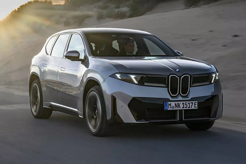 SUV điện hiện đang cháy hàng của BMW rục rịch cập bến Đông Nam Á vào tháng sau SUV điện hiện đang cháy hàng của BMW rục rịch cập bến Đông Nam Á vào tháng sau