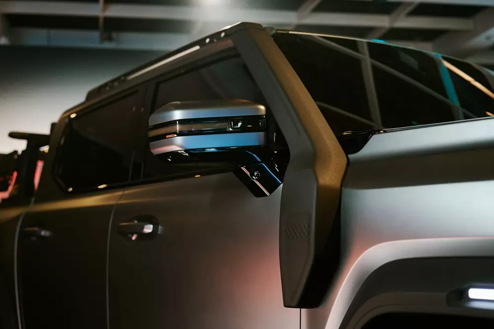 Gương chiếu hậu và ống thở của Chery KP31 