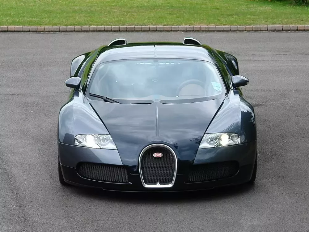 Hệ thống PAX đáp ứng được yêu cầu về hiệu suất vận hành cao của Bugatti Veyron Hệ thống PAX đáp ứng được yêu cầu về hiệu suất vận hành cao của Bugatti Veyron