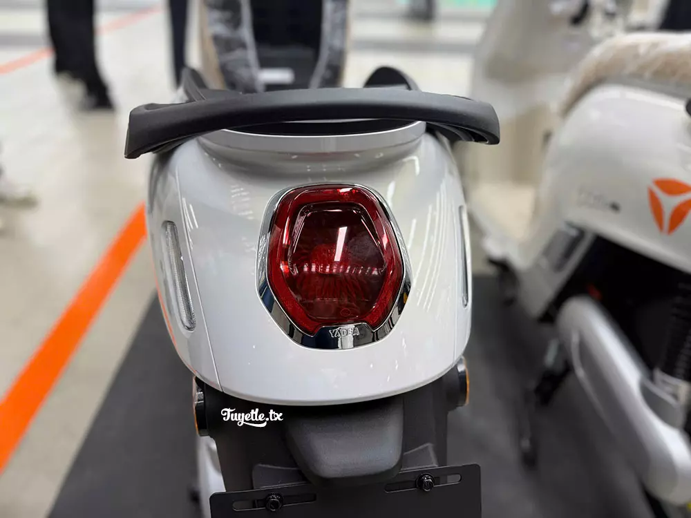 Đèn hậu của Yadea Osta Đèn hậu của Yadea Osta