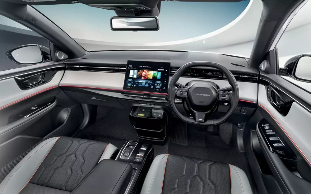 Khoang lái của Honda e:N2 dành cho Thái Lan