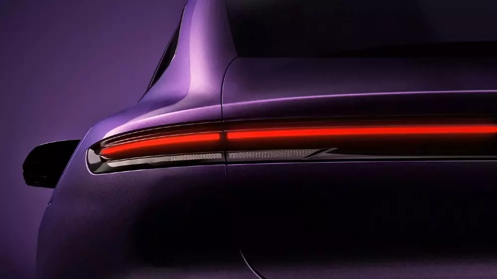 MG 07 sở hữu màu sơn tím ánh kim bắt mắt