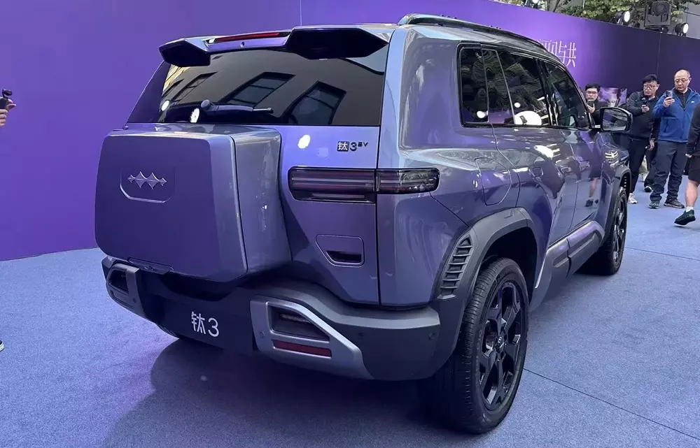 Fang Cheng Bao Ti3 Flash Charging Edition 2026 sở hữu nhiều công nghệ khá ấn tượng