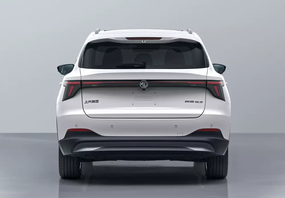 MG 4X nhìn từ phía sau