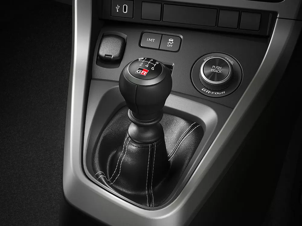 Toyota GR Yaris 2026 bản số sàn