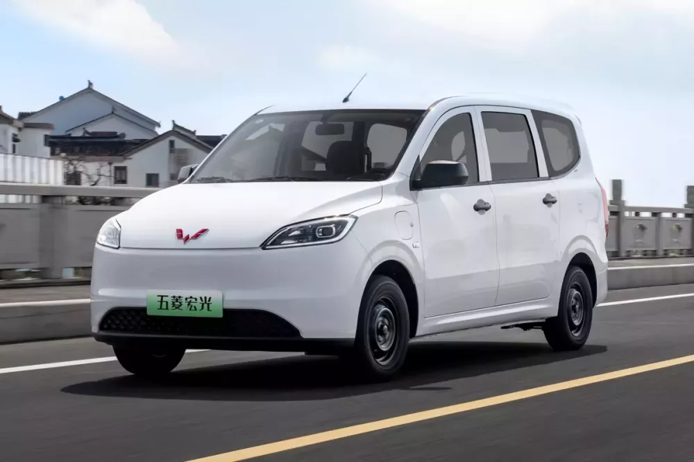 Wuling Hongguang EV có thiết kế đơn giản và kém nổi bật Wuling Hongguang EV có thiết kế đơn giản và kém nổi bật