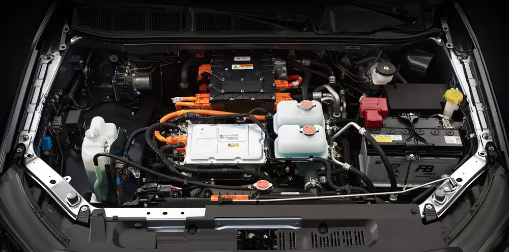 Isuzu D-Max EV mạnh hơn 27 mã lực so với bản máy dầu