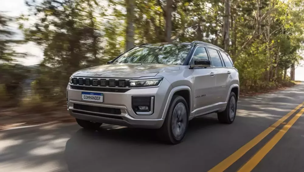 SUV 3 hàng ghế Jeep Commander được nâng cấp