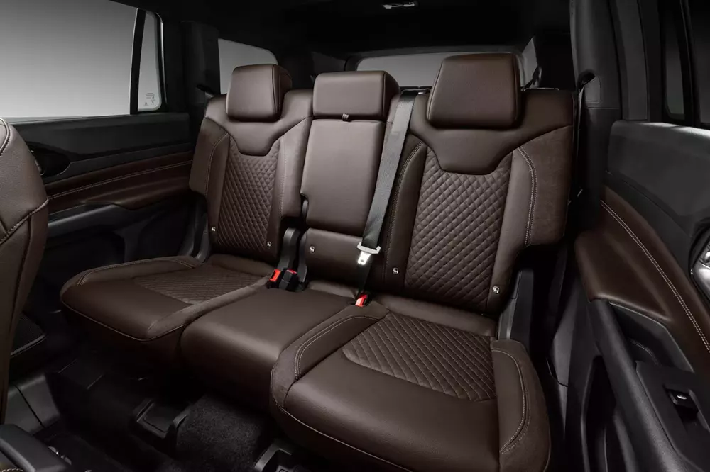 Hàng ghế giữa của Jeep Commander 2026 