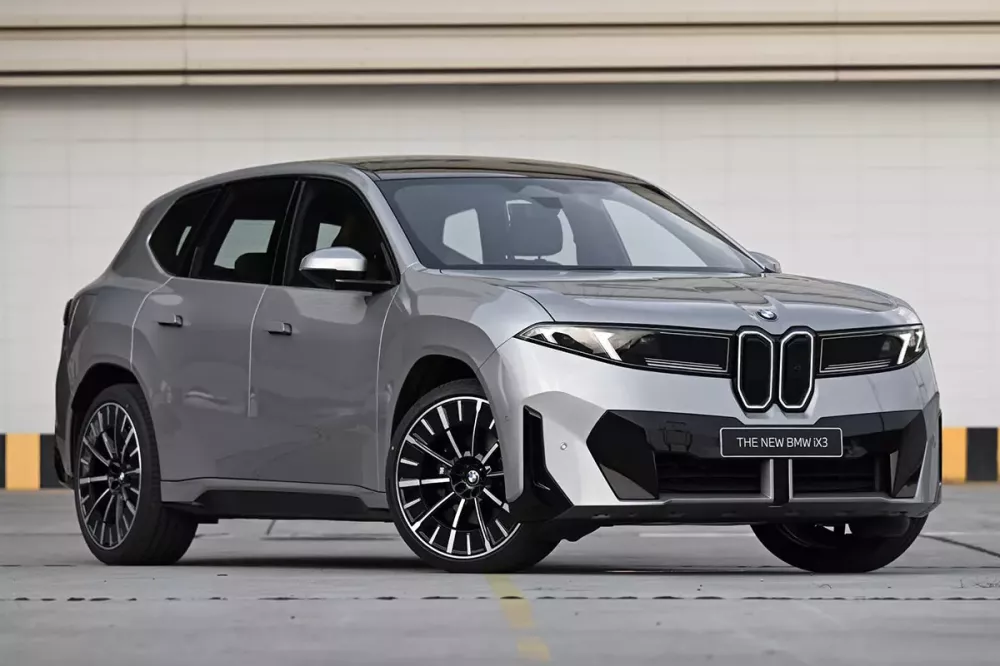 BMW iX3 ra mắt Thái Lan BMW iX3 ra mắt Thái Lan