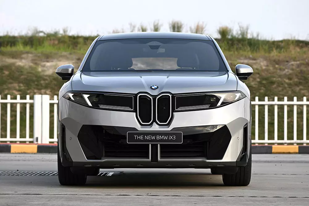 BMW iX3 là thị trường Thái Lan đầu tiên đón nhận BMW iX3 BMW iX3 là thị trường Thái Lan đầu tiên đón nhận BMW iX3