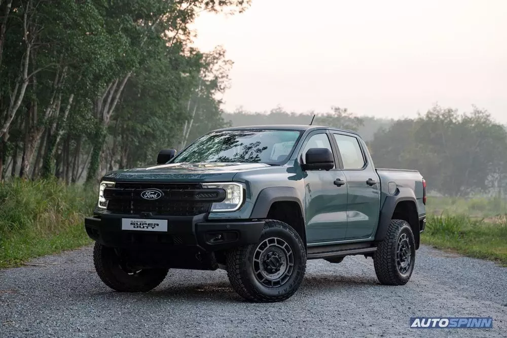 Ford Ranger Super Duty dùng động cơ diesel V6 3.0L mạnh mẽ