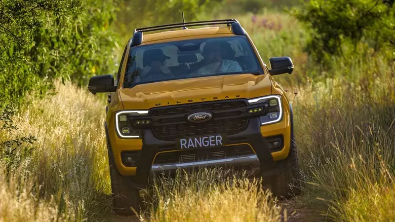 Ford Ranger Wildtrak X sở hữu thiết kế đầu xe khá giống Ranger Stormtrak Ford Ranger Wildtrak X sở hữu thiết kế đầu xe khá giống Ranger Stormtrak