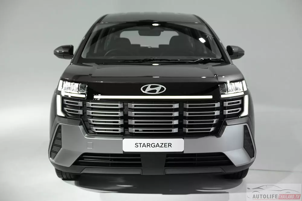 Cận cảnh đầu xe của Hyundai Stargazer 2026 