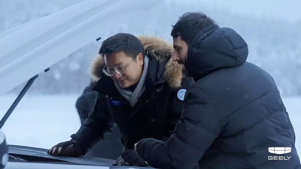 Các chuyên gia của Geely đã liên tục kiểm tra, ghi nhận những thông số kỹ thuật trong hành trình thử thách khắc nghiệt này.