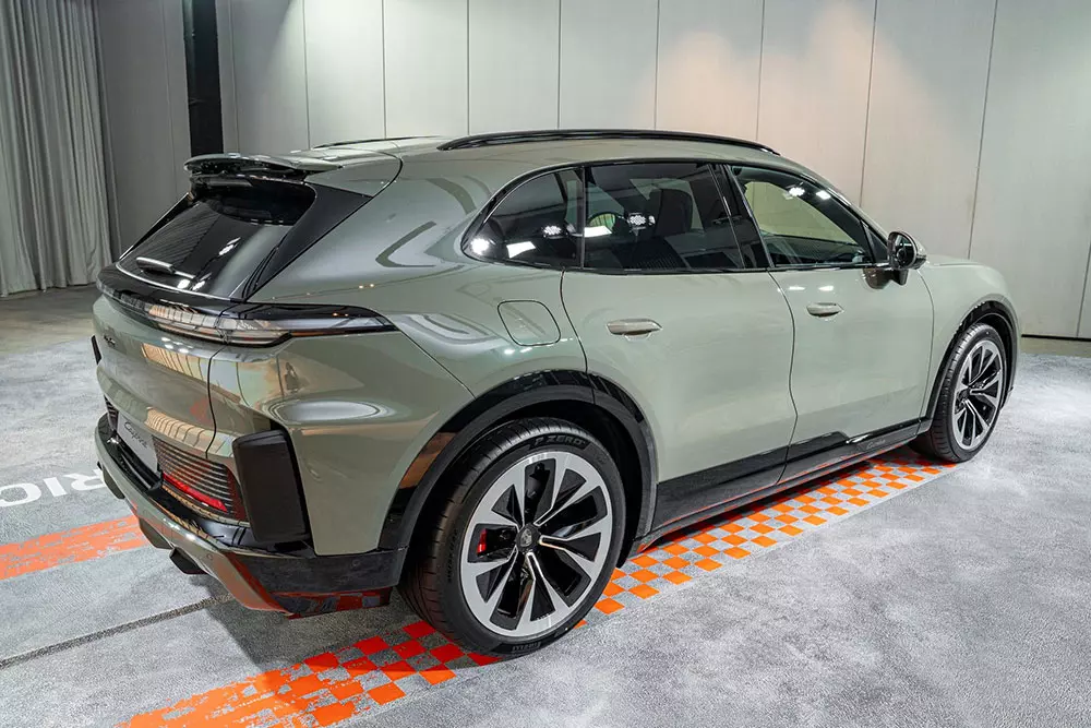 Porsche Cayenne Electric bản Turbo Porsche Cayenne Electric bản Turbo